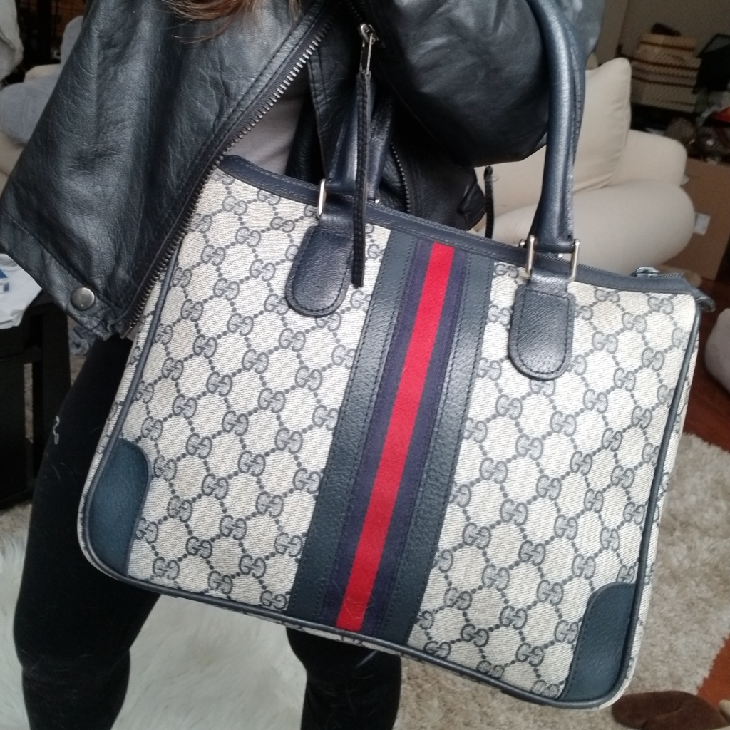 Authentic Vintage Gucci Gg Monogram Supreme Sherry Web Doctor Boston Bowler Bag